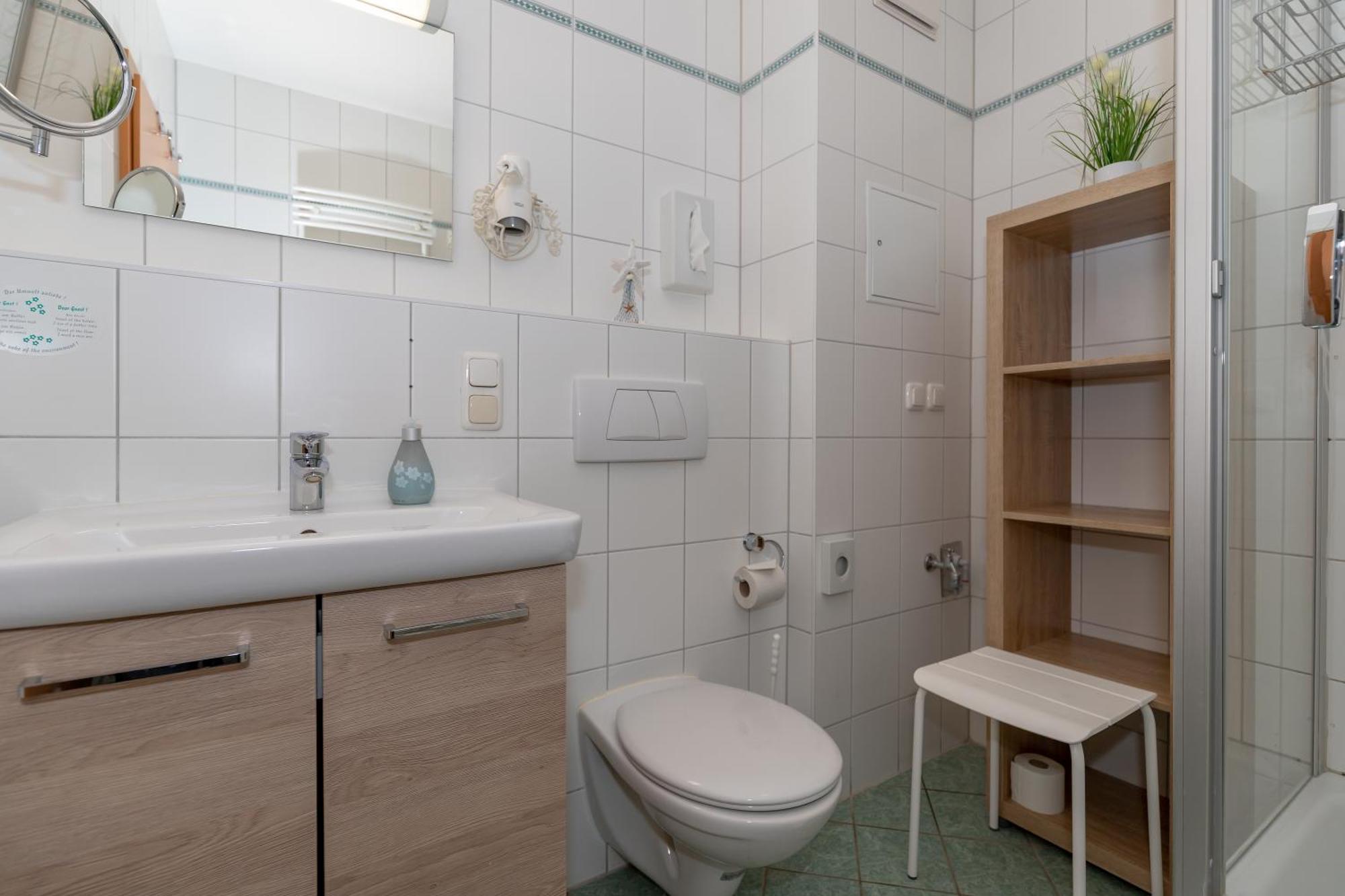 Haus Am Weststrand Kuehlungsborn Phòng bức ảnh